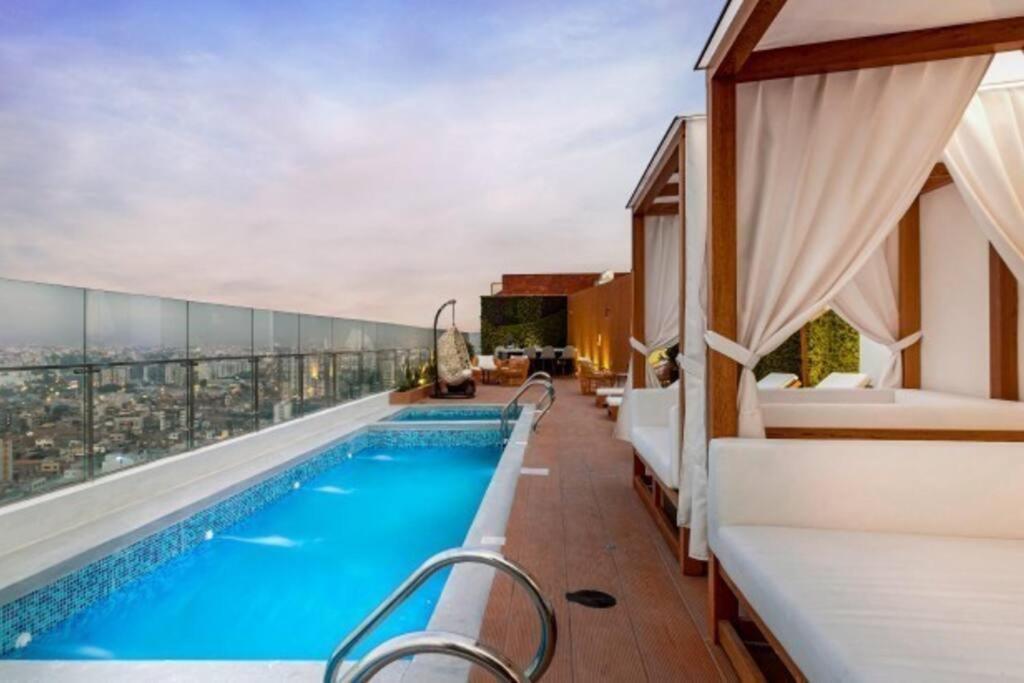 With Incredible View, Pool And Gym