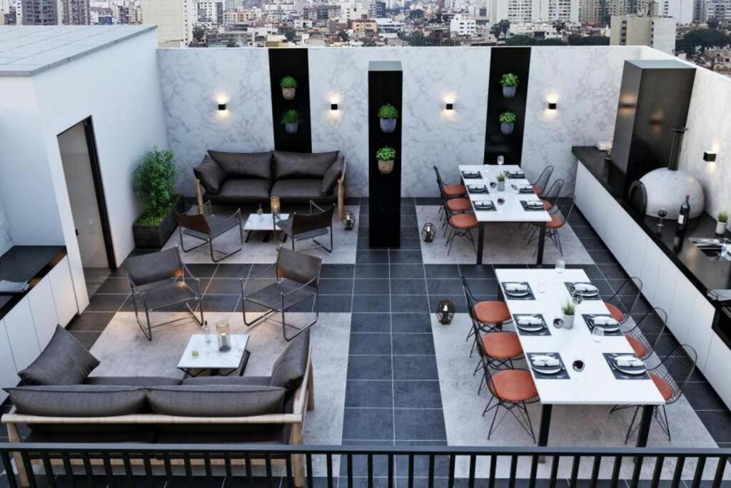 Apartment With Incredible View, Pool And Gym